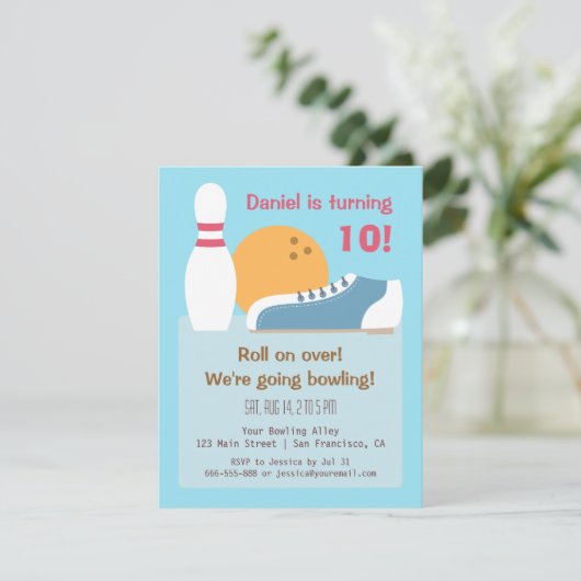 Colorful Bowling Birthday Party uitnodigingen (Staand voorkant)