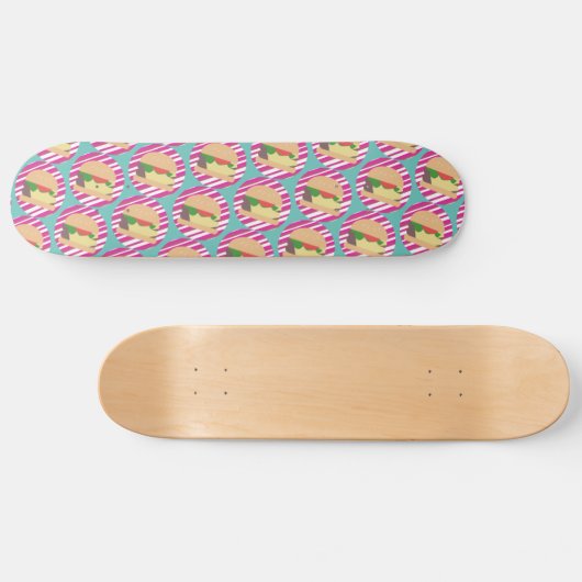 Colorful Burger Stripes roze Patroonnaam Persoonlijk Skateboard (Horizontaal)