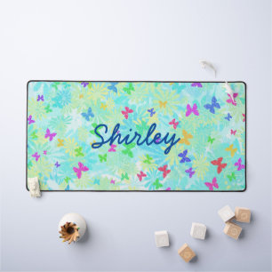 Colorful Butterflies en Daisies van Shirley Taylor Bureaumat