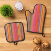 Colorful Charcoal Boho Stripes Ovenwant & Pannenlap Set (Top down)