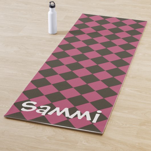 Colorful Checkers - Choco-Cherry Yogamat (In situ)