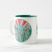 Colorful Christelijk Mountain Adventure Tweekleurige Koffiemok (Voorkant links)