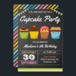 Colorful Cupcakes Kids Birthday Party Invitation Kaart<br><div class="desc">Verbaasd je gasten met deze kleurrijke verjaardagsfeestdag, die schattige cupcakes met moderne typografie uitnodigen tegen een achtergrond van een bord. Voeg eenvoudig uw gebeurtenisdetails op deze makkelijk te gebruiken sjabloon toe om het één-van-een-soort uitnodiging te maken. Draai de kaart om een kleurrijk strepenpatroon op de achterkant van de kaart te...</div>