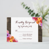 Colorful Daisy Rustic Barn Wood Wedding RSVP Card (Staand voorkant)