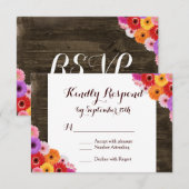 Colorful Daisy Rustic Barn Wood Wedding RSVP Card (Voorkant / Achterkant)