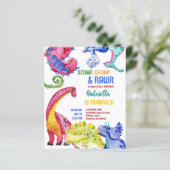 Colorful dinosauriërs verjaardagsuitnodiging (Staand voorkant)