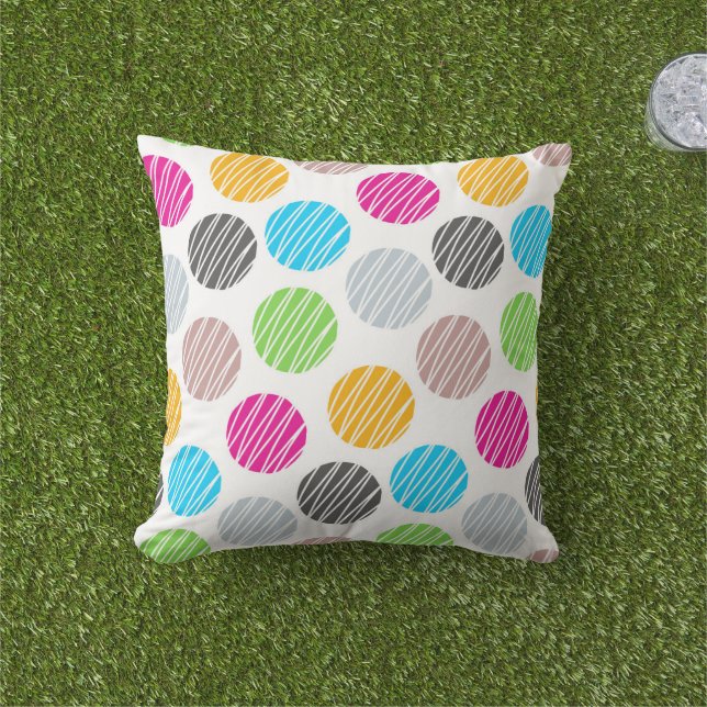 Colorful Dots Throw Pillow Buitenkussen (Gras)