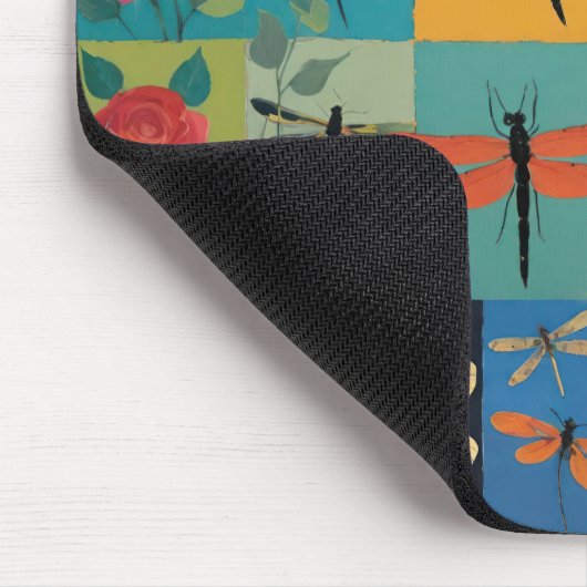Colorful Dragonflies And Roses Patchwork Muismat (Hoek)