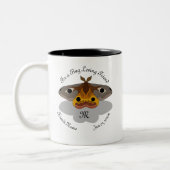 Colorful Emperor Moth Monogram Tweekleurige Koffiemok (Links)
