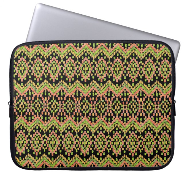 Colorful Ethnic Ikat Pattern on Black Laptop Sleeve (Voorkant)