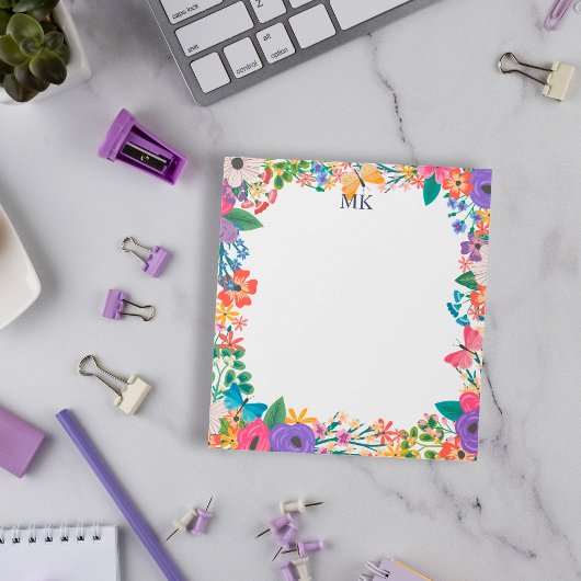 Colorful Flowers & Butterflies Monogramed Notitieblok