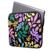 Colorful foliage in black background laptop sleeve (Voorkant Links)