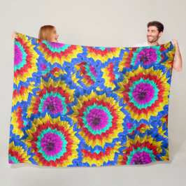 Colorful fun dahlia design fleece deken