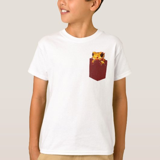 Colorful Gecko in Pocket T-Shirt (Voorkant)