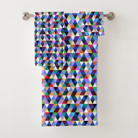Colorful Geometric Pattern Bad Handdoek (Insitu)