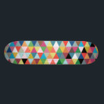 Colorful Geometric Patterned Skateboard<br><div class="desc">Dit kleurrijke Geometric Patterned Skateboard is zo vet als je bent. Het ontwerp doet denken aan een kaleidoscoop. Dit ontwerp bevat elke kleur van de regenboog,  en dan wat!</div>