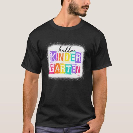 Colorful Hallo Kindergarten Squad  1 dag T-shirt (Voorkant)