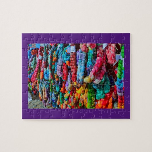 Colorful Hand Dyed Yarn Legpuzzel (Horizontaal)