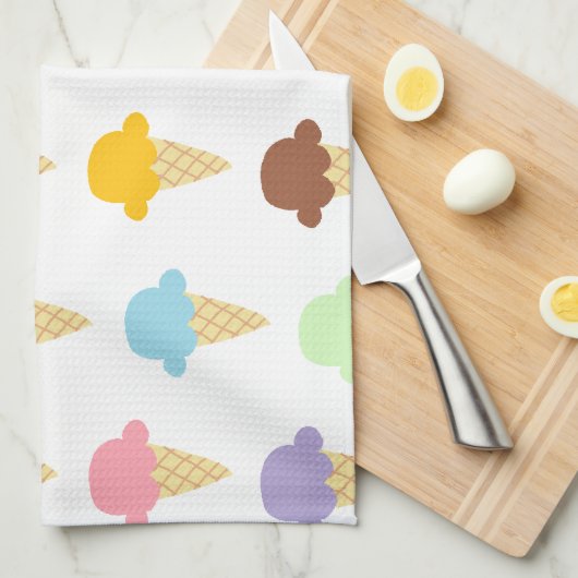 Colorful Ice Cream Cones Theedoek (Quarter Fold)