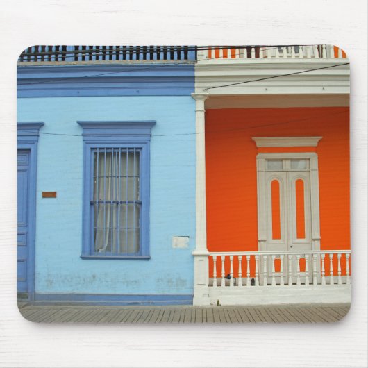 Colorful Iquique street Muismat (Voorkant)