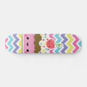 Colorful Kawaii Cupcake on Chevrons Skateboard (Horizontaal)