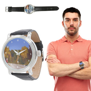 Colorful Leaves Herfst Season Trolley Car Travel W Horloge