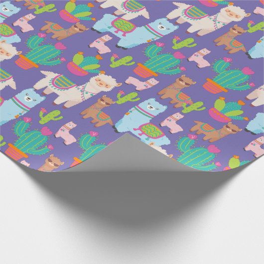 Colorful Llama en Cactus Pattern Cadeaupapier (Hoek)