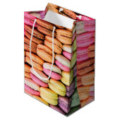 Colorful Macaroons Medium Cadeauzakje (Voorkant Gekanteld)