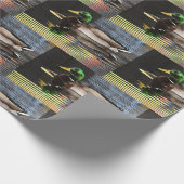 Colorful Mallard Duck Water Reflectie Cadeaupapier (Hoek)