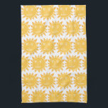 Colorful Modern Suns Yellow Pattern Theedoek<br><div class="desc">Decoreer je keuken met deze coole zonnedoek. Maakt een geweldig huishouden,  een verjaardag of een bruiloft cadeau! U kunt het aanpassen en tekst ook toevoegen. Bekijk mijn winkel voor veel meer kleuren en patronen!</div>
