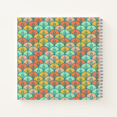 Colorful Modern Trendy Geometric Fish Scale Notitieboek (Achterkant)