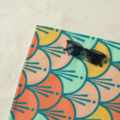 Colorful Modern Trendy Geometric Fish Scale Strandlaken (In situ)