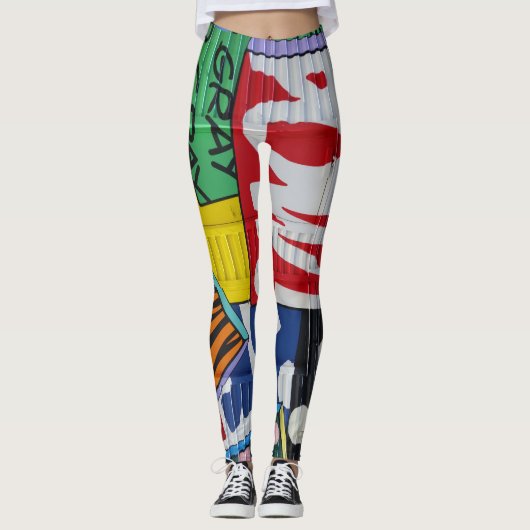 COLORFUL NYC GRAFFITI POW LEGGINGS (Voorkant)