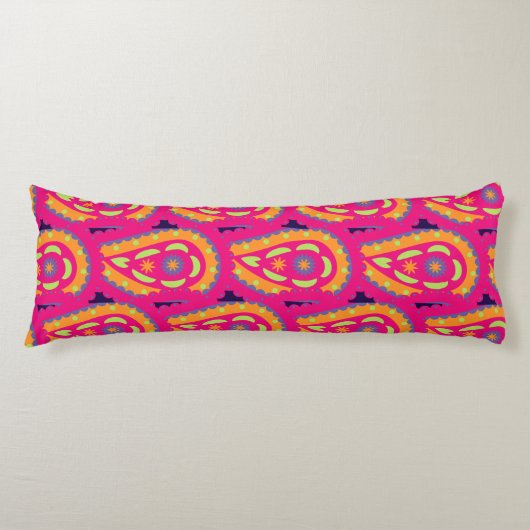 Colorful Paisley Lichaamskussen (Voorkant)