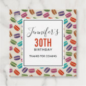 Colorful Parisian Macarons Pattern Birthday Bedankjes Labels (Voorkant)