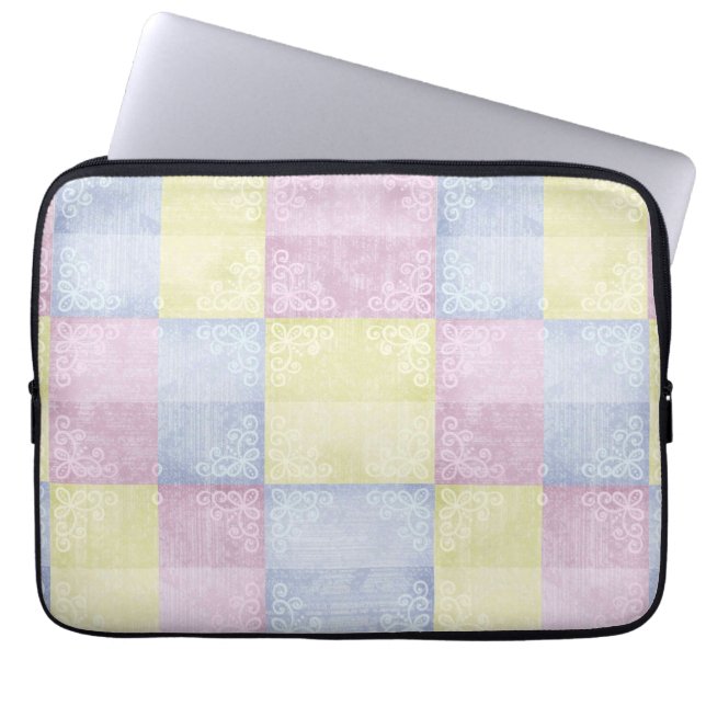 Colorful Pastels Patchwork Laptop Sleeve (Voorkant)