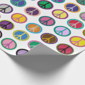 Colorful Peace Symbols Cadeaupapier (Hoek)