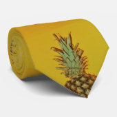 Colorful Pineapple Closeup STROPDAS (Opgerold)