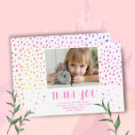 Colorful Pink Stars Birthday Kinder Girl Foto Bedankkaart<br><div class="desc">Kleurrijke Roze Sterren Verjaardag Kinder Meisje Foto Dank u Kaart. Schattige roze verjaardagskaartje bedankt voor je vrienden en familie. Upload uw foto en personaliseer de kaart met jouw naam en tekst. De kaart heeft kleurrijke sterren en vlekken. Geweldig als bedankkaart voor meisjes.</div>