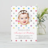 Colorful Polka Dots First Birthday Invitation Kaart (Staand voorkant)
