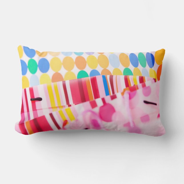 Colorful Polkadots Lumbar Pillow Kussen (Voorkant)