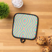 Colorful pot holder with a vibrant pannenlap (Top down)