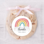 Colorful Rainbow Calligraphy Kids Birthday Favor Ronde Sticker<br><div class="desc">Kleurrijke regenboogkalligrafie Kinderen van Birthday Favor Classic Round Sticker hebben een handgetekende regenboog in tinten roze,  oranje,  geel en turquoise en een trendy kalligrafie-naam. De rug is leeg voor uw hand geschreven bericht.</div>