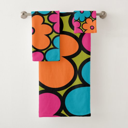 Colorful Retro Floral Pattern Bad Handdoek (Insitu)