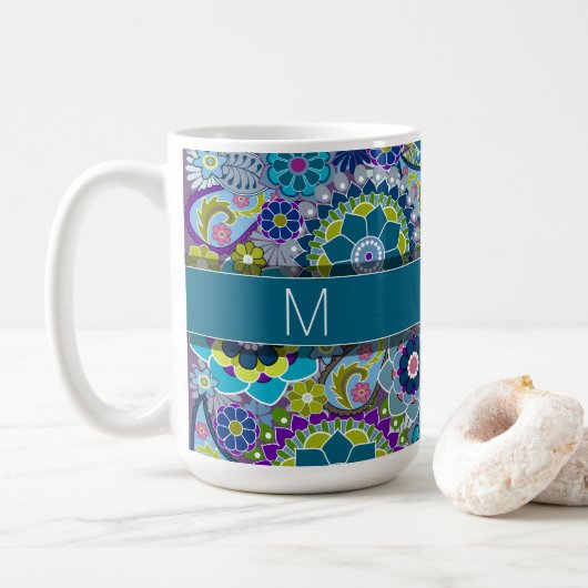 Colorful Retro Flowers met Monogram Koffiemok (Met donut)