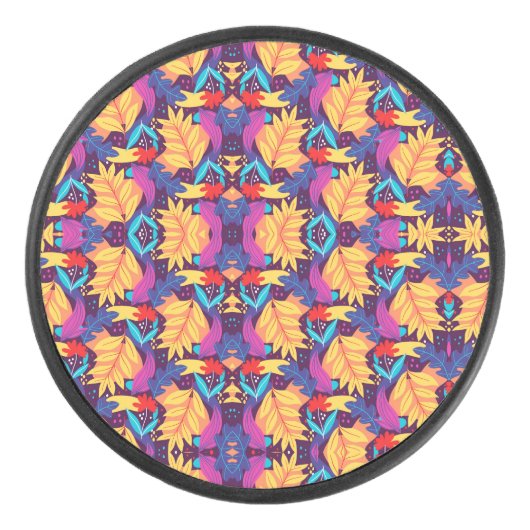 Colorful round object with a vibrant geometric  hockey puck (Voorkant)