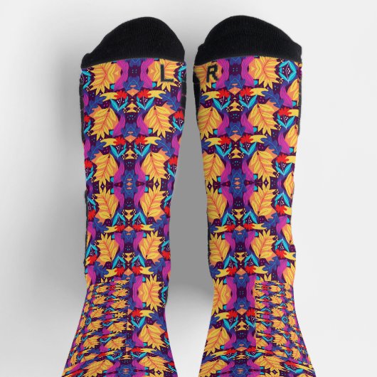 Colorful socks with vibrant abstract patterns  sokken (Top)