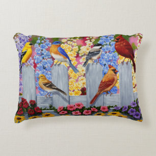 Colorful Spring Birds Garden Party Accent Kussen