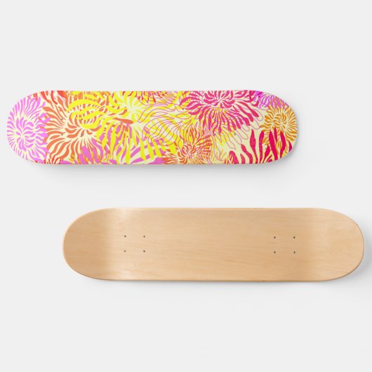 Colorful Spring Flowers Persoonlijk Skateboard (Horizontaal)