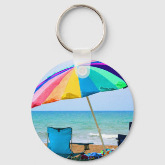 Colorful strand umbrella en stoelen in Florida Sleutelhanger